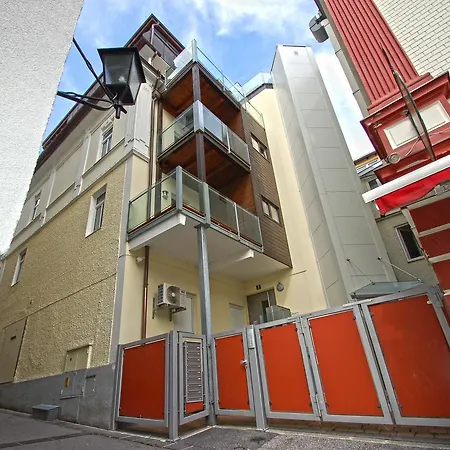 Penthouse Seven By In One Διαμέρισμα