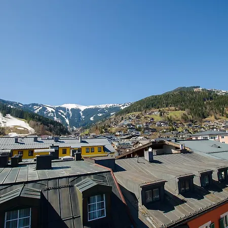 Apartment Penthouse Seven By In One Zell am See