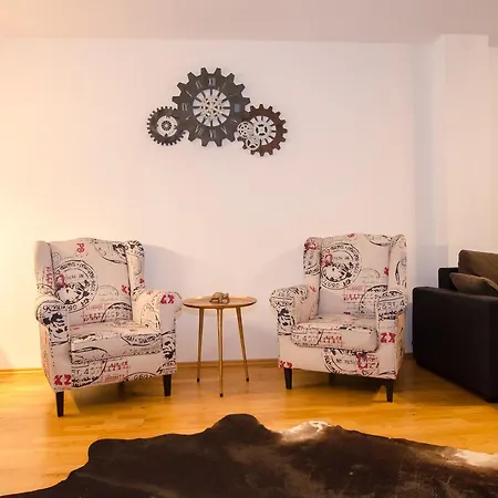 Penthouse Seven By In One Apartment