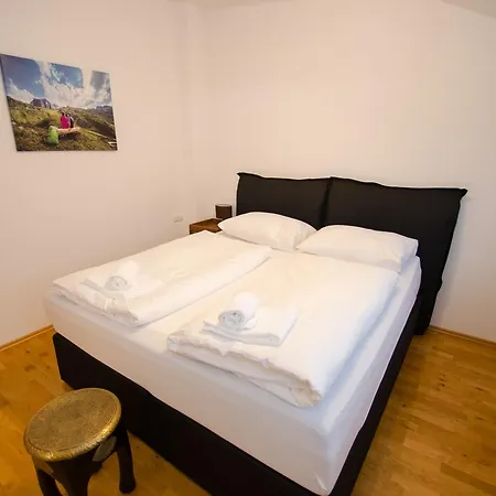 Apartment Penthouse Seven By In One Zell am See